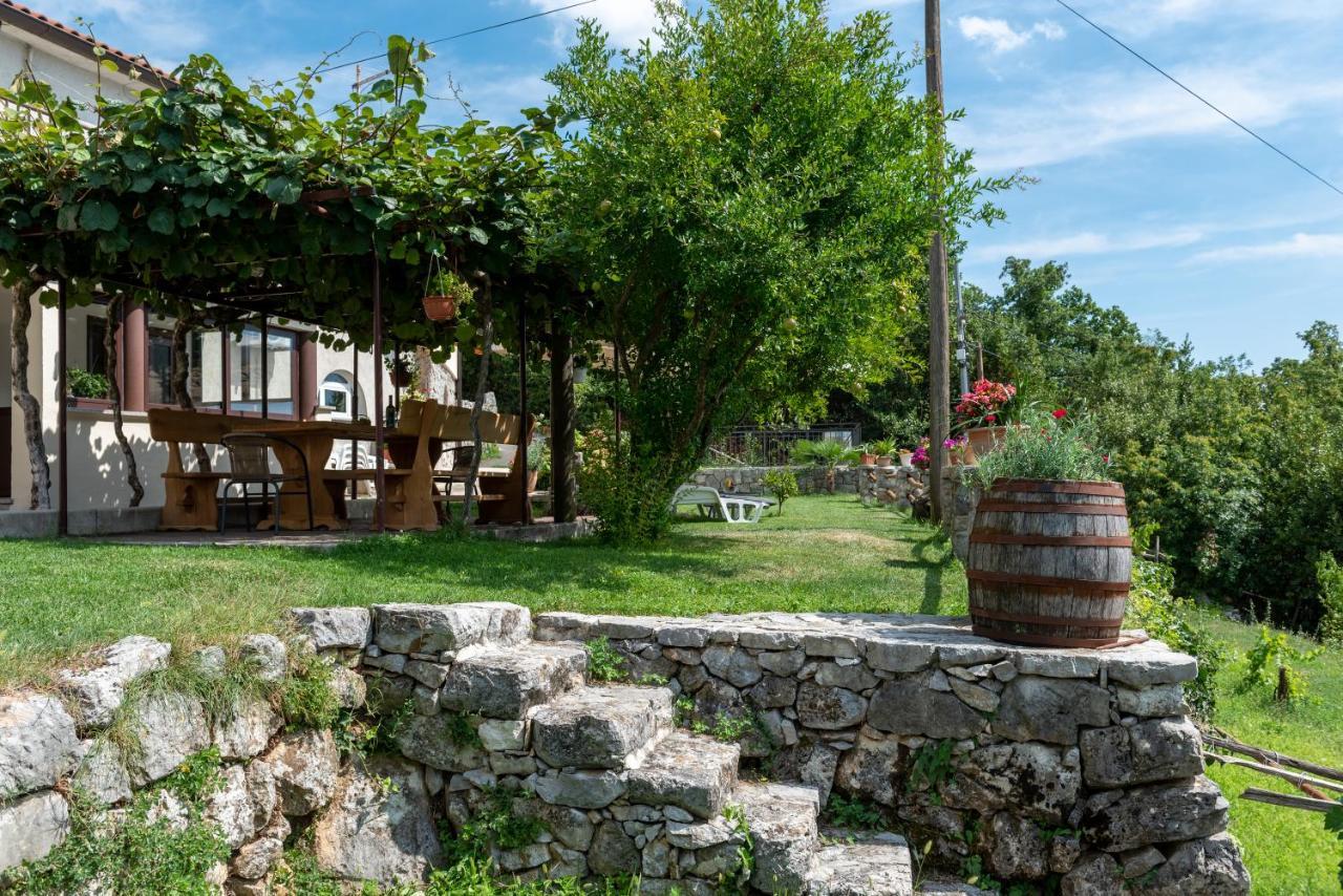 Sea View Apartment with Garden near Opatija Veprinac Buitenkant foto