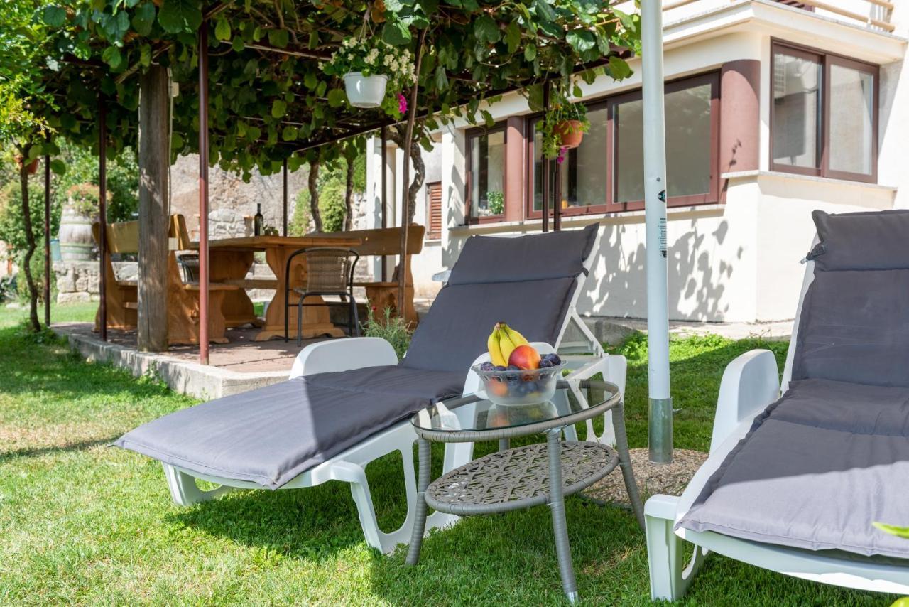 Sea View Apartment with Garden near Opatija Veprinac Buitenkant foto