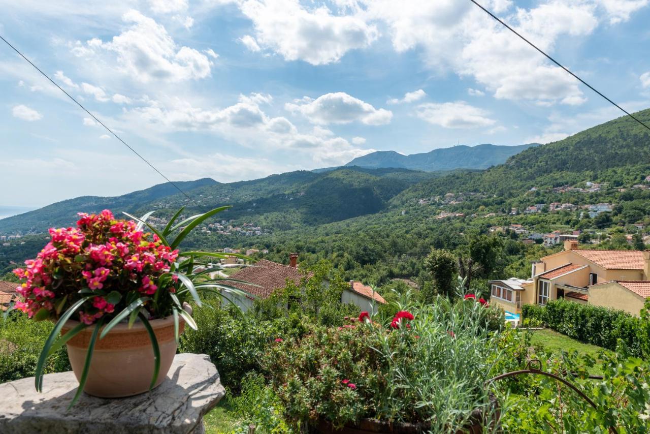Sea View Apartment with Garden near Opatija Veprinac Buitenkant foto