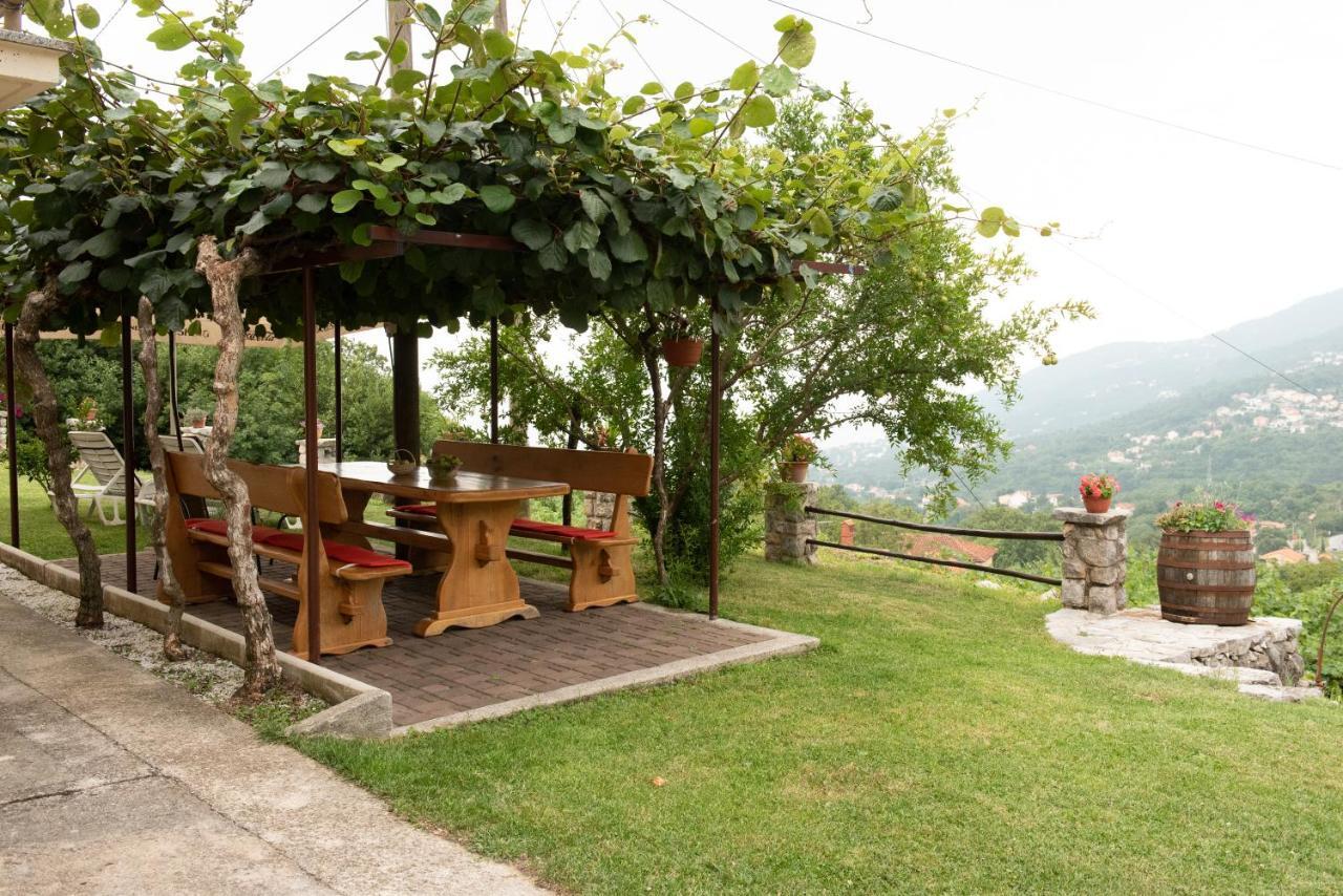 Sea View Apartment with Garden near Opatija Veprinac Buitenkant foto