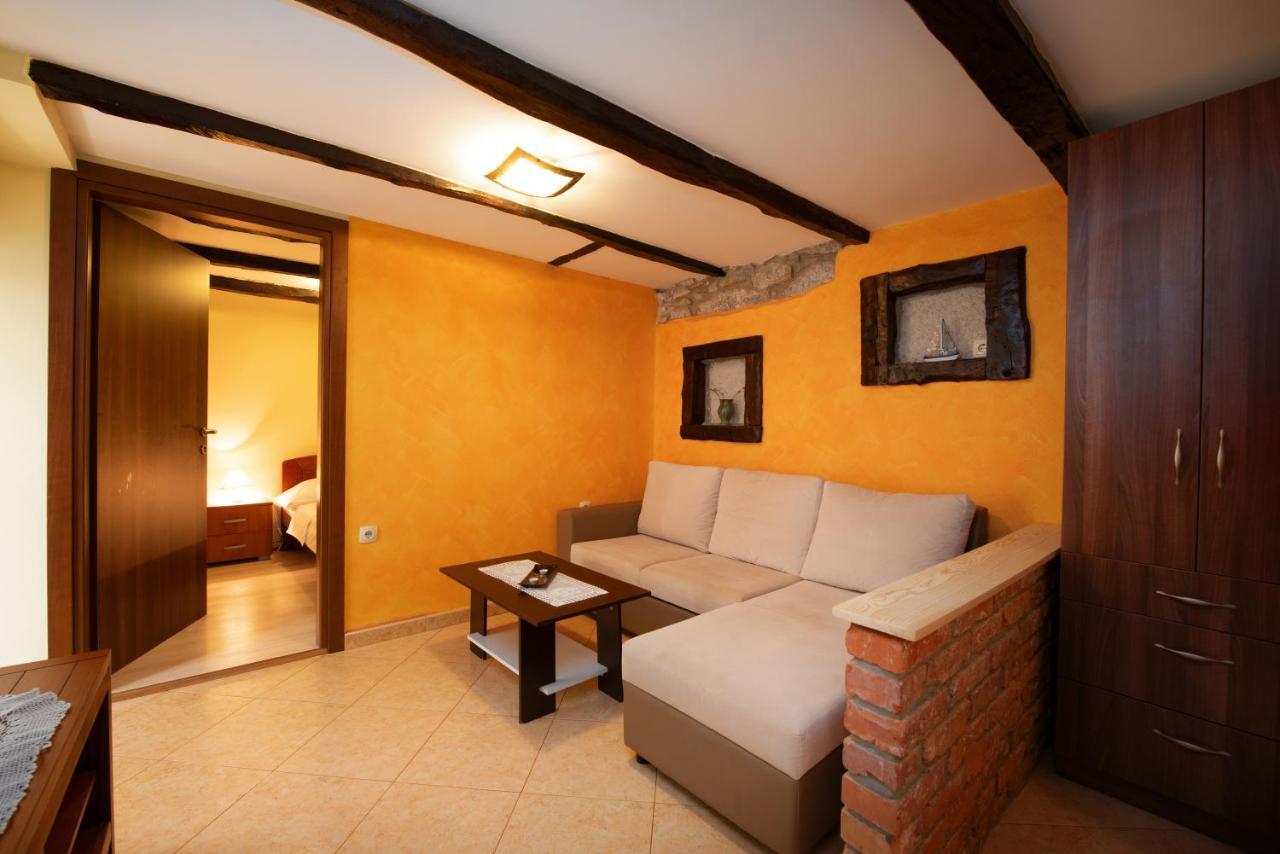 Sea View Apartment with Garden near Opatija Veprinac Buitenkant foto